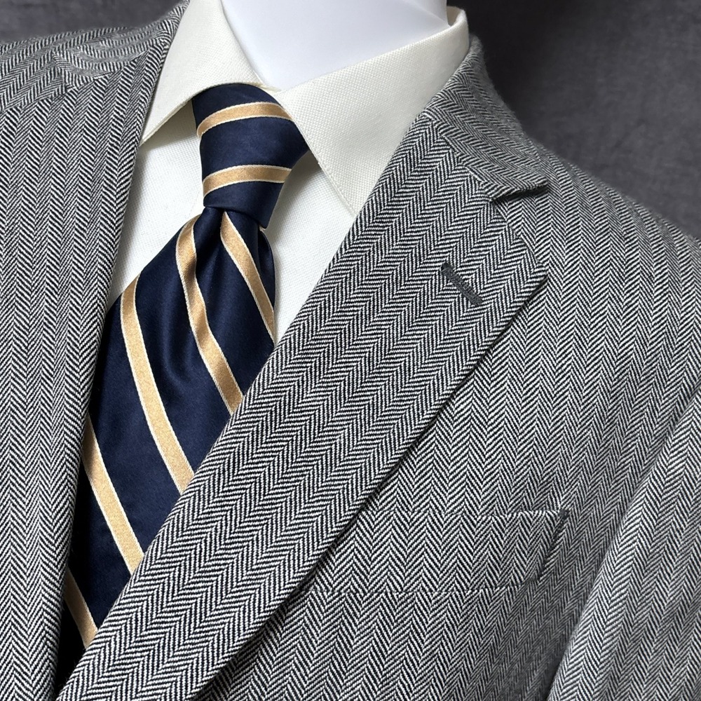 Stafford Sport Coat 42R Classic Fit Grey Herringbone Merino Wool Tweed Blazer